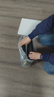 Real-use video of the AlwaysAlong hard-bottom dog backseat extender installed in a car